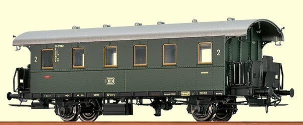 Standard Passenger car 2nd class<br /><a href='images/pictures/Brawa/45802.jpg' target='_blank'>Full size image</a>